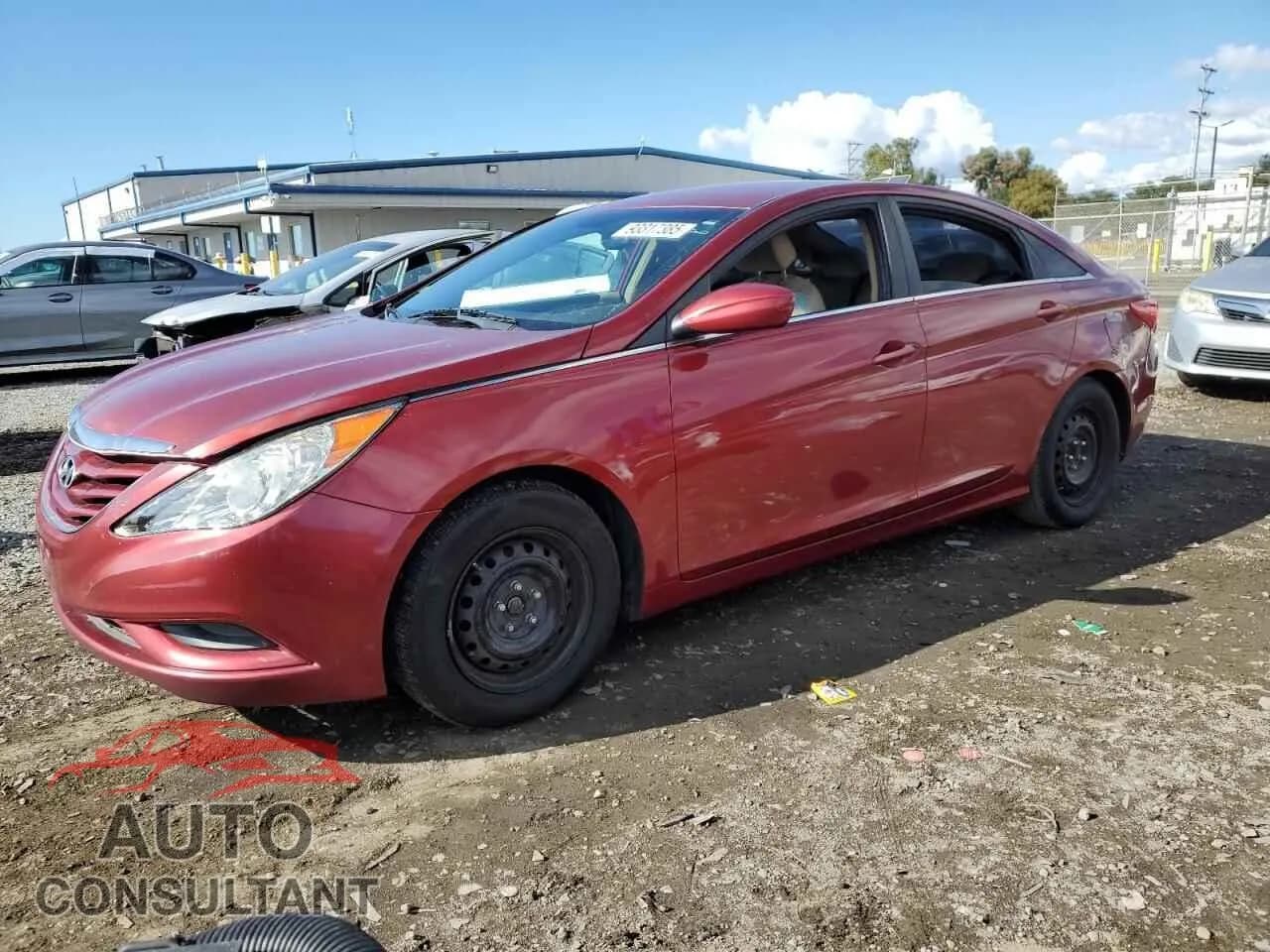 2012 HYUNDAI SONATA Damaged VIN 5NPEB4AC6CH329051 – front exterior 2012 HYUNDAI SONATA Damaged VIN 5NPEB4AC6CH329051 – front exterior