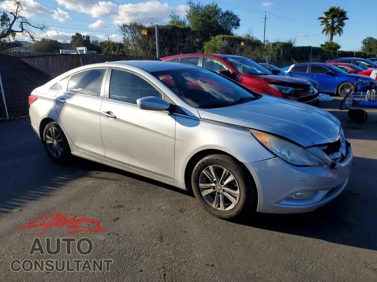 2013 HYUNDAI SONATA Damaged VIN 5NPEB4AC6DH738765 – dashboard 2013 HYUNDAI SONATA Damaged VIN 5NPEB4AC6DH738765 – dashboard