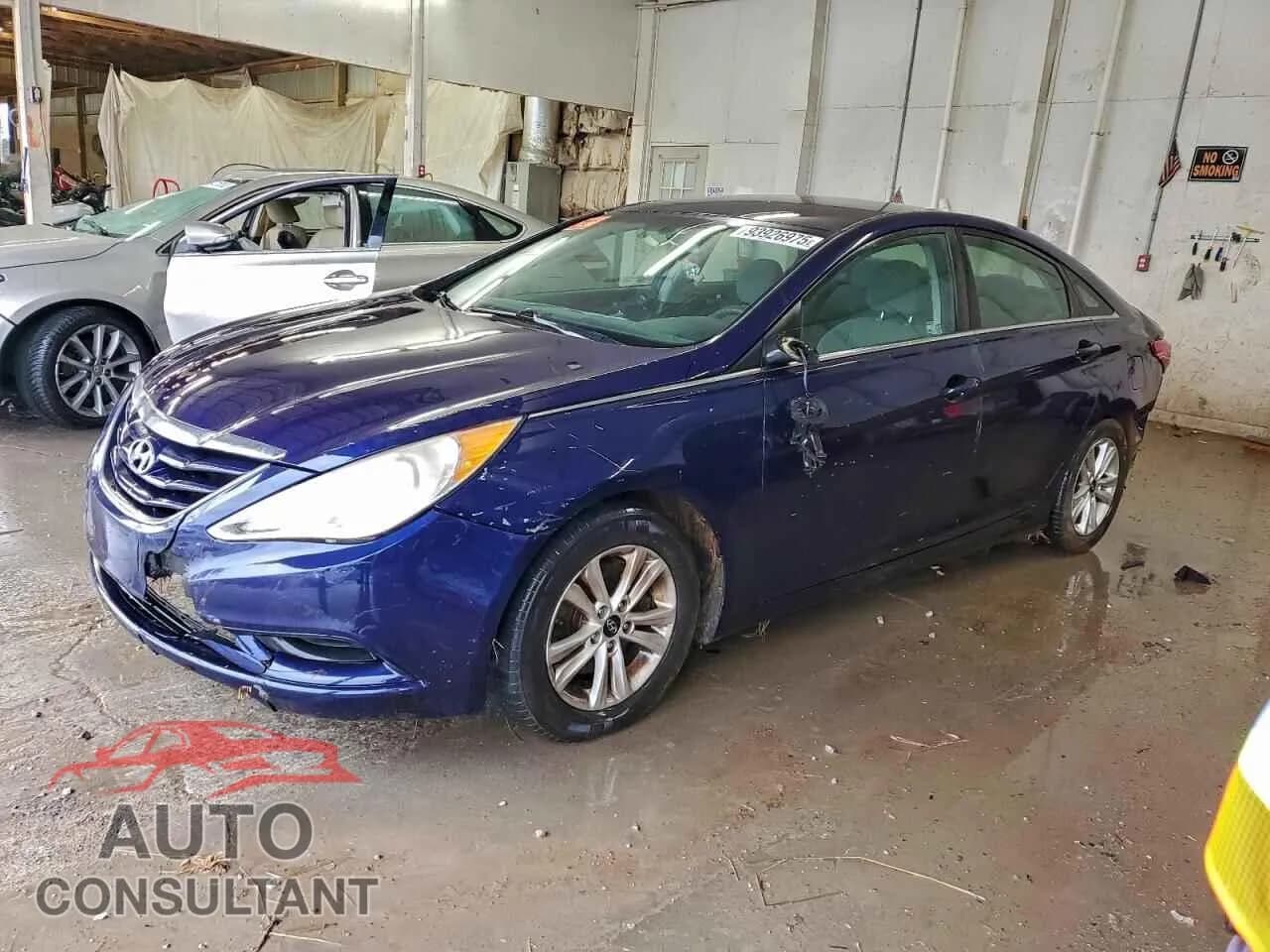 2013 HYUNDAI SONATA Damaged VIN 5NPEB4AC9DH799687 – front exterior 2013 HYUNDAI SONATA Damaged VIN 5NPEB4AC9DH799687 – front exterior