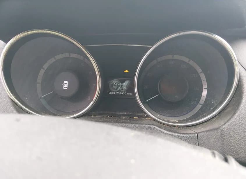 2011 HYUNDAI Sonata Used VIN 5NPEC4AC7BH156233 – odometer reading 2011 HYUNDAI Sonata Used VIN 5NPEC4AC7BH156233 – odometer reading