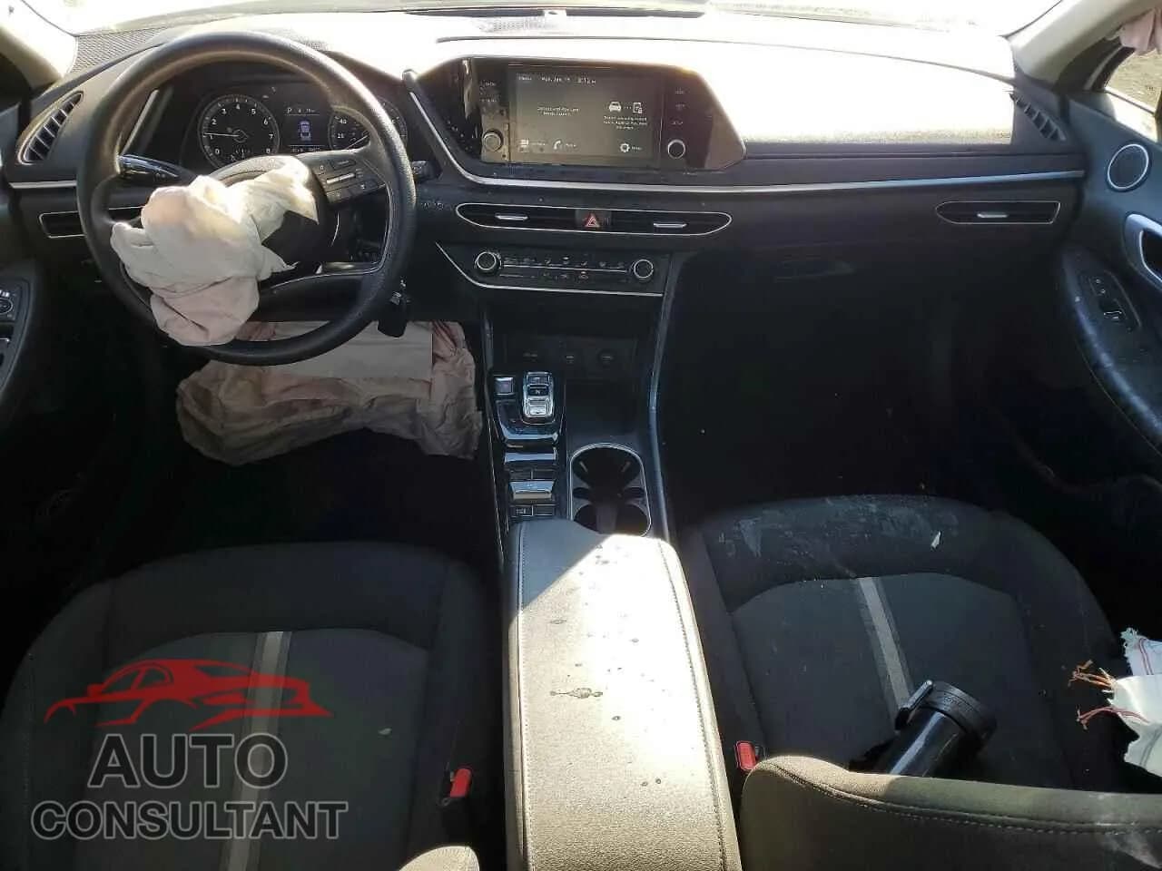 2020 HYUNDAI SONATA Damaged VIN 5NPEG4JA0LH016674 – undercarriage 2020 HYUNDAI SONATA Damaged VIN 5NPEG4JA0LH016674 – undercarriage