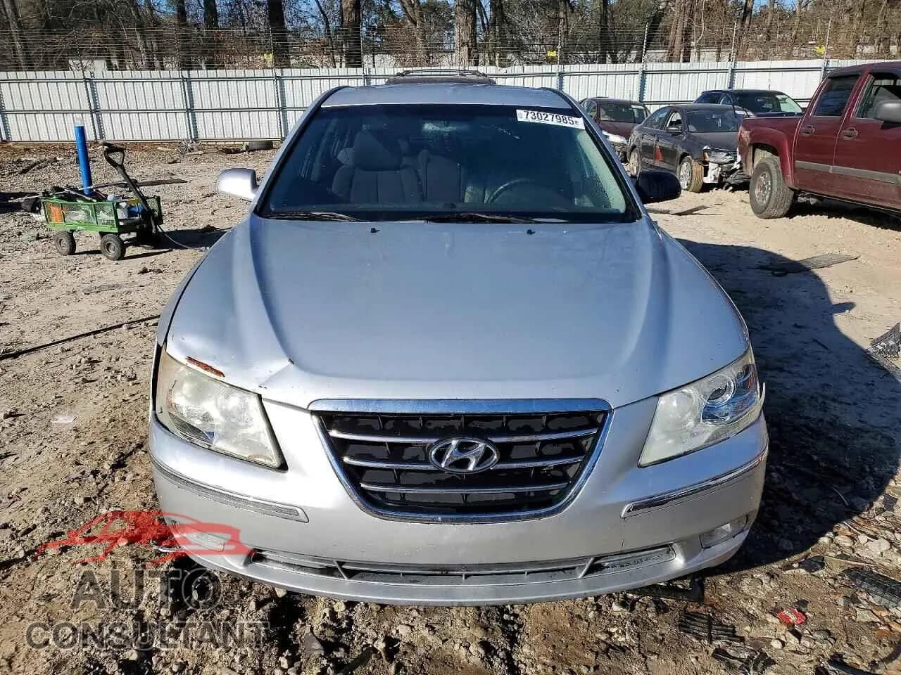 2010 HYUNDAI SONATA Damaged VIN 5NPET4AC4AH628192 – interior seats 2010 HYUNDAI SONATA Damaged VIN 5NPET4AC4AH628192 – interior seats
