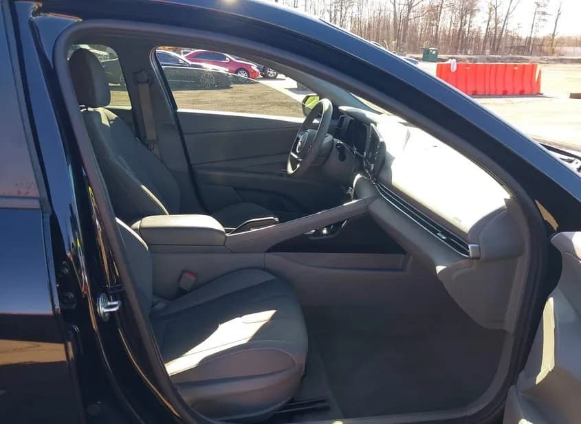 2021 HYUNDAI Elantra Used VIN 5NPLM4AG4MH037257 – side profile 2021 HYUNDAI Elantra Used VIN 5NPLM4AG4MH037257 – side profile