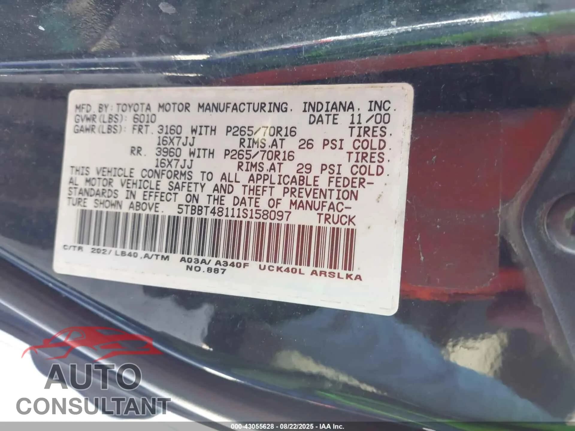 2001 TOYOTA TUNDRA Damaged VIN 5TBBT48111S158097 – trunk area 2001 TOYOTA TUNDRA Damaged VIN 5TBBT48111S158097 – trunk area