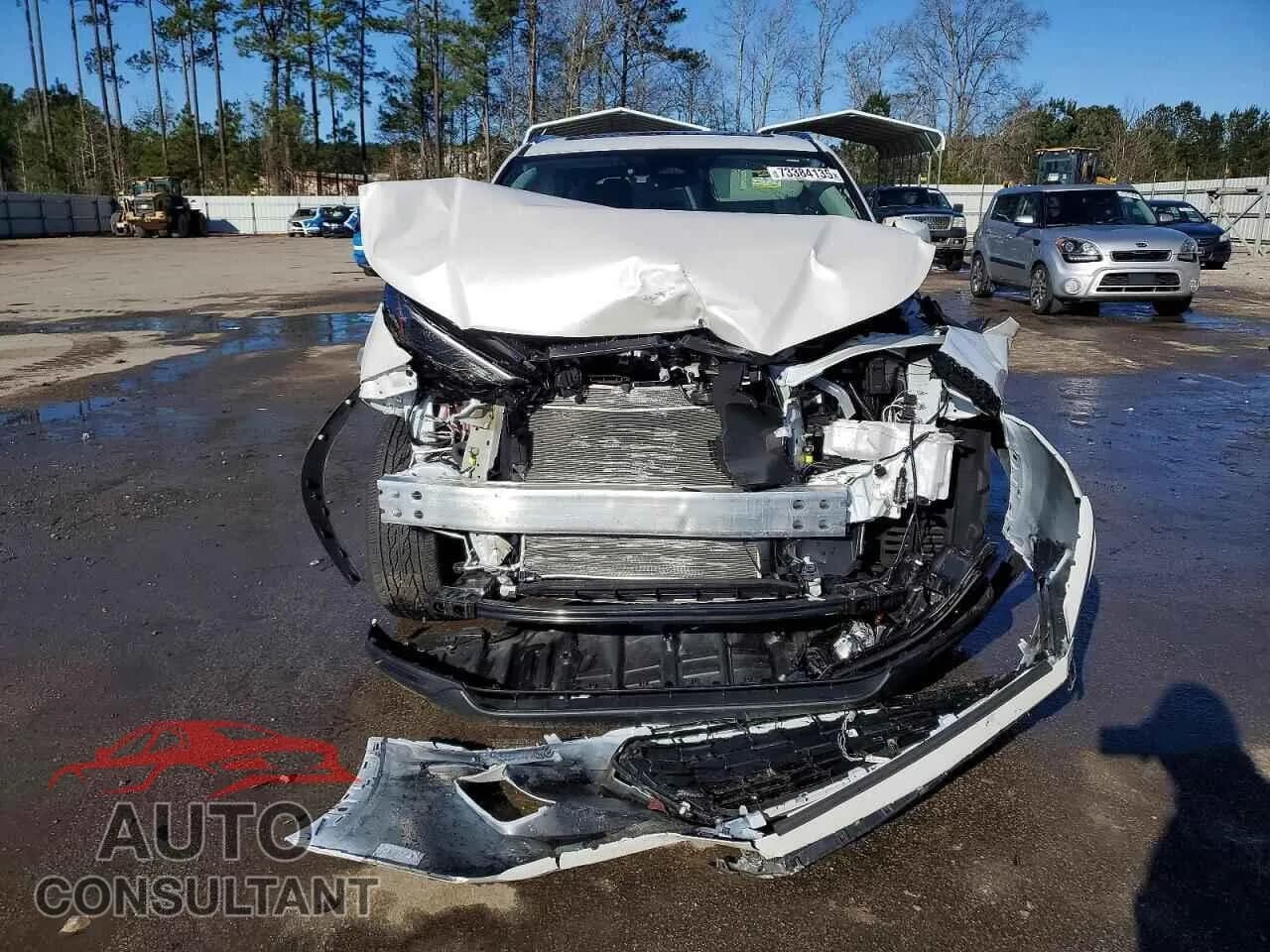 2025 TOYOTA GRAND HIGH Damaged VIN 5TDAAAA56SS026474 – interior seats 2025 TOYOTA GRAND HIGH Damaged VIN 5TDAAAA56SS026474 – interior seats