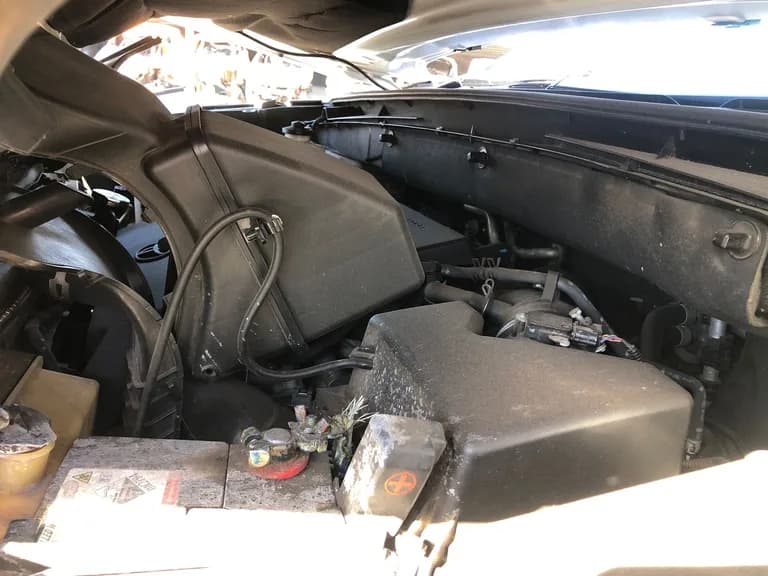 2014 Toyota Kluger Used VIN 5TDBK3FHX0S061578 – photo 12 2014 Toyota Kluger Used VIN 5TDBK3FHX0S061578 – photo 12