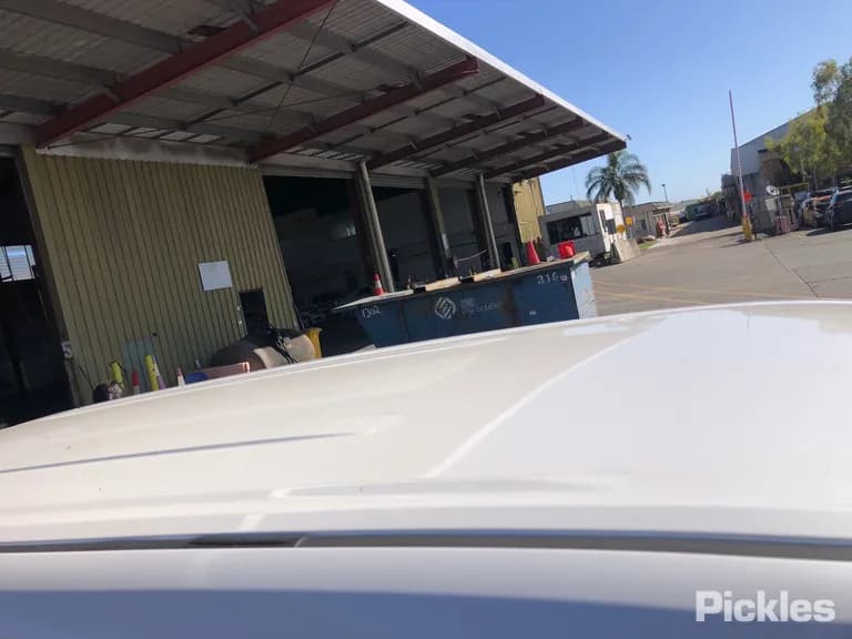 2014 Toyota Kluger Used VIN 5TDBK3FHX0S061578 – photo 16 2014 Toyota Kluger Used VIN 5TDBK3FHX0S061578 – photo 16