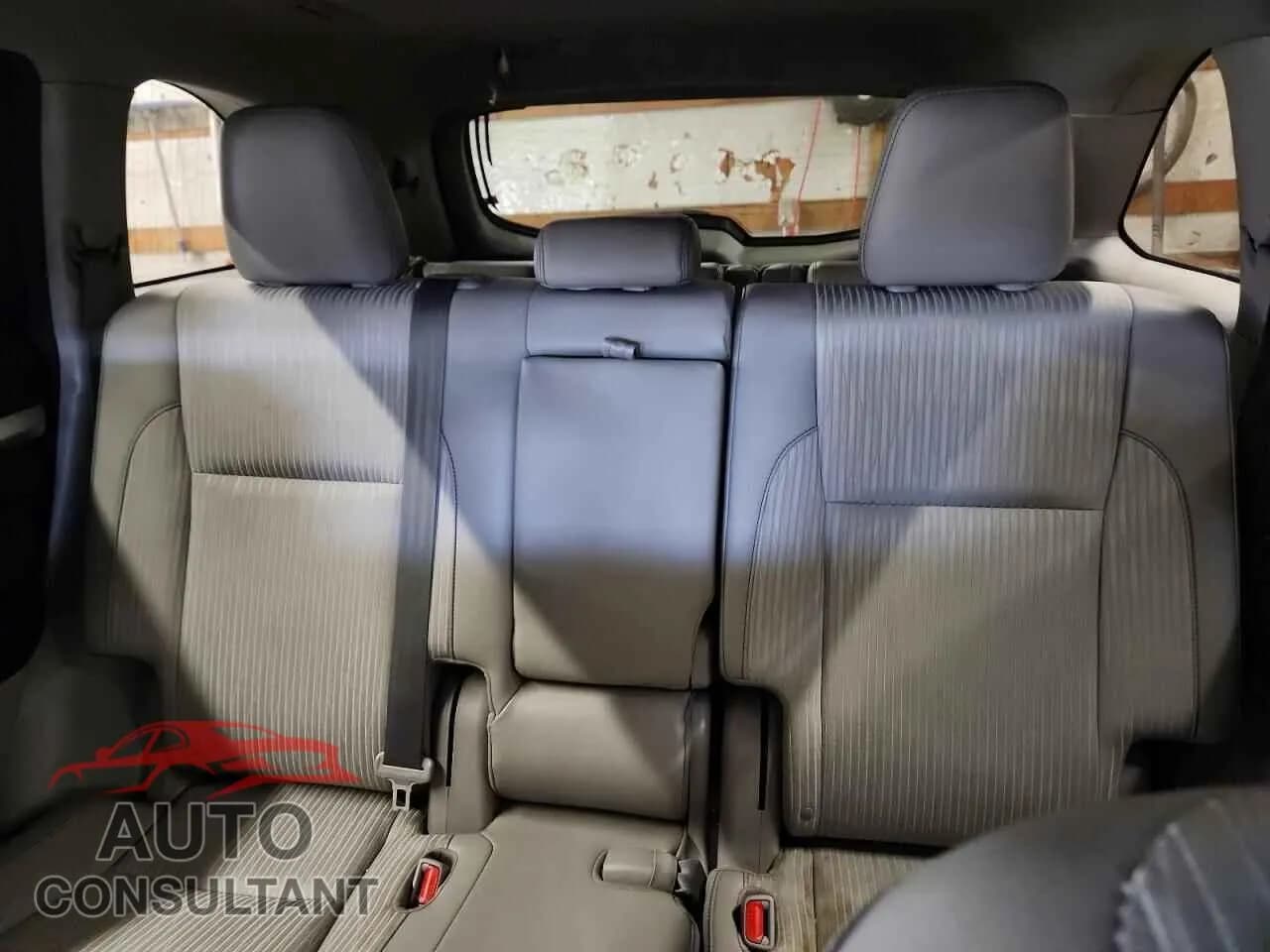 2016 TOYOTA HIGHLANDER Damaged VIN 5TDBKRFH8GS330075 – odometer reading 2016 TOYOTA HIGHLANDER Damaged VIN 5TDBKRFH8GS330075 – odometer reading