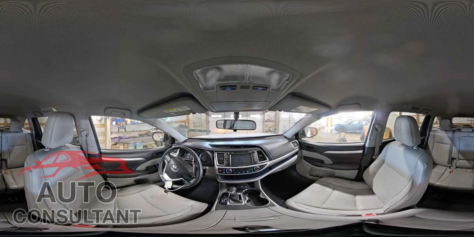 2016 TOYOTA HIGHLANDER Damaged VIN 5TDBKRFH8GS330075 – photo 15 2016 TOYOTA HIGHLANDER Damaged VIN 5TDBKRFH8GS330075 – photo 15