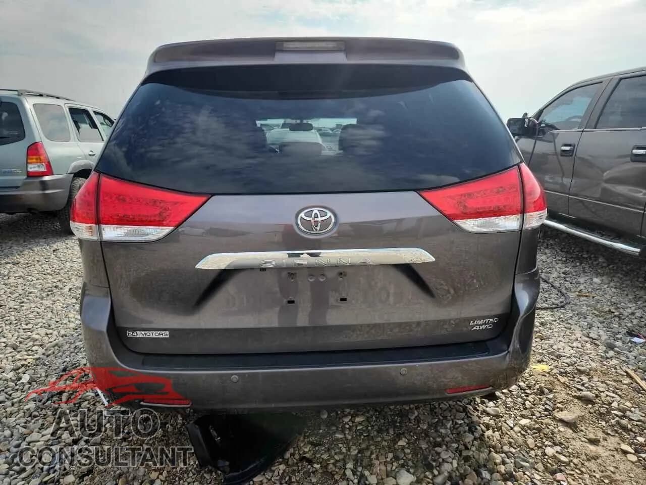 2011 TOYOTA All Models Damaged VIN 5TDDK3DC3BS011818 – engine bay 2011 TOYOTA All Models Damaged VIN 5TDDK3DC3BS011818 – engine bay
