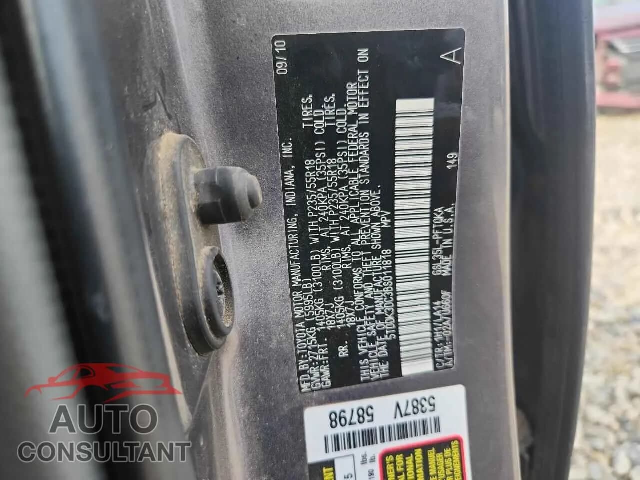 2011 TOYOTA All Models Damaged VIN 5TDDK3DC3BS011818 – photo 12 2011 TOYOTA All Models Damaged VIN 5TDDK3DC3BS011818 – photo 12