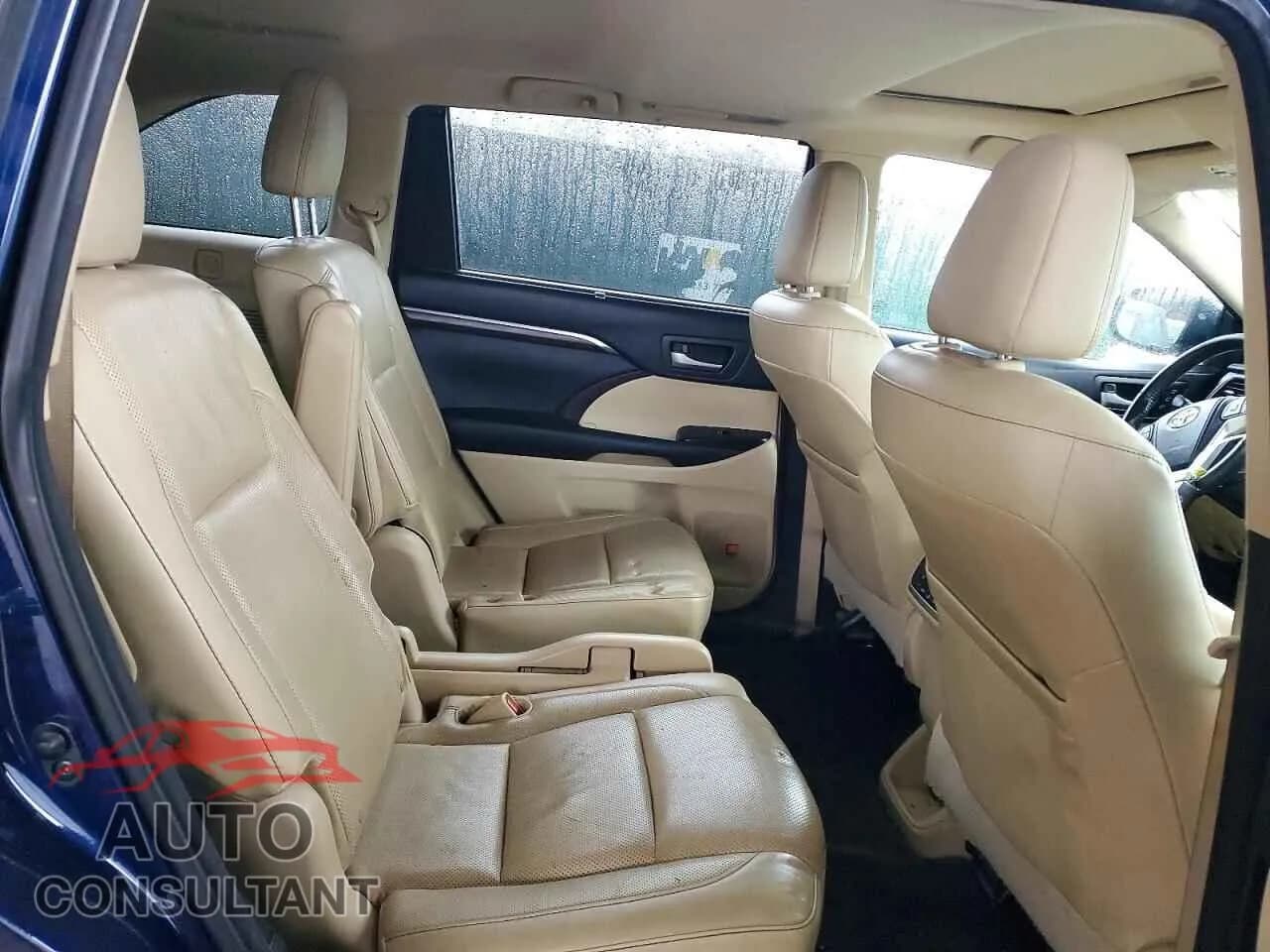 2014 TOYOTA HIGHLANDER Damaged VIN 5TDDKRFH7ES052985 – photo 11 2014 TOYOTA HIGHLANDER Damaged VIN 5TDDKRFH7ES052985 – photo 11