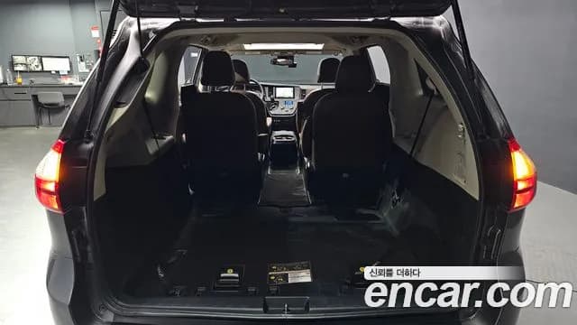 2020 Toyota Sienna 3.5 AWD Sold VIN 5TDDZ3DC9LS237231 – engine bay 2020 Toyota Sienna 3.5 AWD Sold VIN 5TDDZ3DC9LS237231 – engine bay