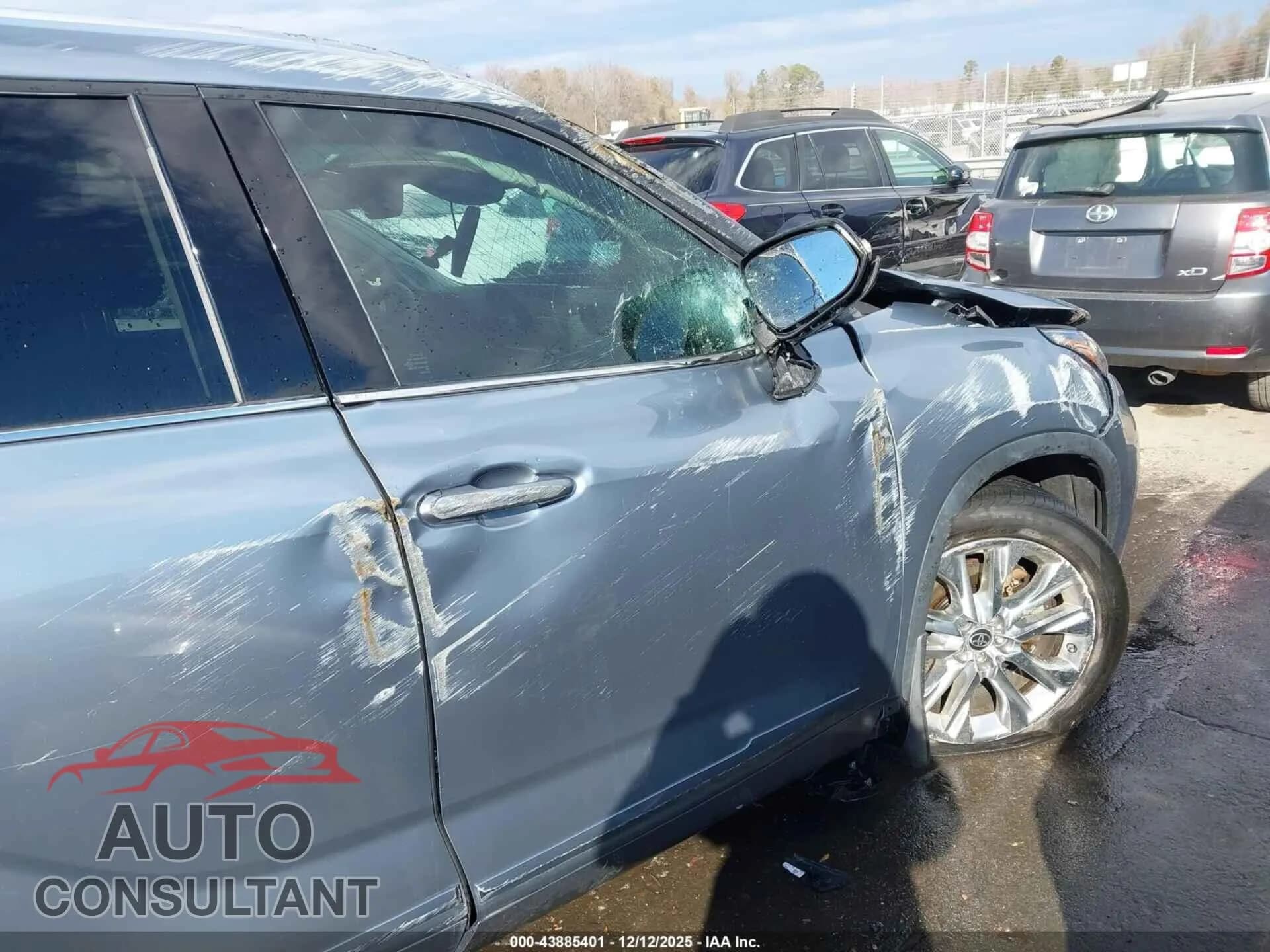 2020 TOYOTA HIGHLANDER Damaged VIN 5TDDZRBH1LS006356 – photo 15 2020 TOYOTA HIGHLANDER Damaged VIN 5TDDZRBH1LS006356 – photo 15