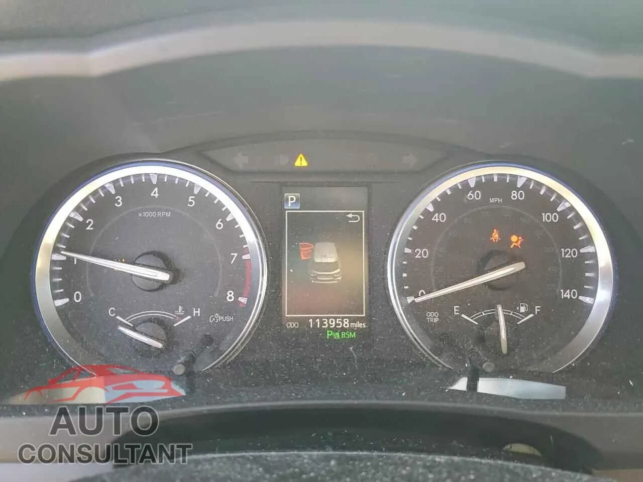 2018 TOYOTA HIGHLANDER Damaged VIN 5TDDZRFH9JS824179 – trunk area 2018 TOYOTA HIGHLANDER Damaged VIN 5TDDZRFH9JS824179 – trunk area