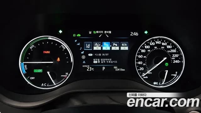 2024 Toyota Sienna 4th Gen 2.5 Hybrid 2WD Sold VIN 5TDGRKEC0RS205623 – exterior detail 2024 Toyota Sienna 4th Gen 2.5 Hybrid 2WD Sold VIN 5TDGRKEC0RS205623 – exterior detail