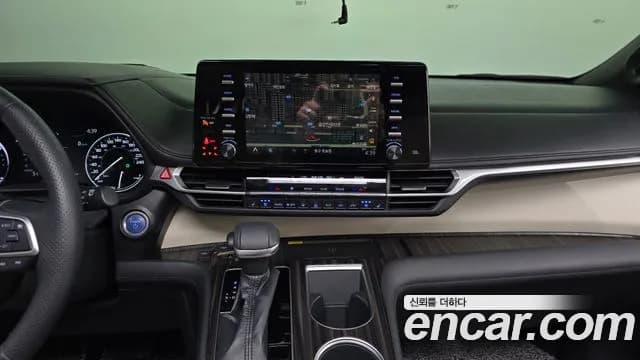 2022 Toyota Sienna 4th Gen 2.5 Hybrid 2WD Sold VIN 5TDGRKEC5NS102420 – front exterior 2022 Toyota Sienna 4th Gen 2.5 Hybrid 2WD Sold VIN 5TDGRKEC5NS102420 – front exterior