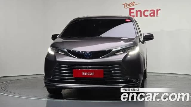 2022 Toyota Sienna 4th Gen 2.5 Hybrid 2WD Sold VIN 5TDGRKEC9NS101786 – front exterior 2022 Toyota Sienna 4th Gen 2.5 Hybrid 2WD Sold VIN 5TDGRKEC9NS101786 – front exterior