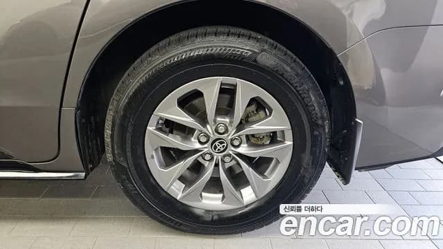 2021 Toyota Sienna 4th Gen 2.5 Hybrid AWD Sold VIN 5TDGSKFC6MS019113 – side profile 2021 Toyota Sienna 4th Gen 2.5 Hybrid AWD Sold VIN 5TDGSKFC6MS019113 – side profile