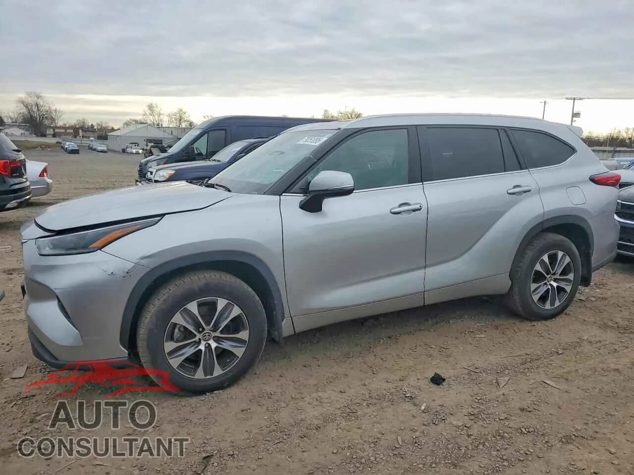 2021 TOYOTA HIGHLANDER Used VIN 5TDGZRBH2MS081968 – front exterior 2021 TOYOTA HIGHLANDER Used VIN 5TDGZRBH2MS081968 – front exterior