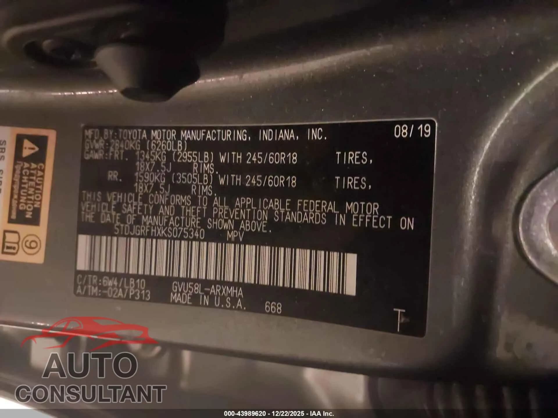 2019 TOYOTA HIGHLANDER HYBRID Damaged VIN 5TDJGRFHXKS075340 – trunk area 2019 TOYOTA HIGHLANDER HYBRID Damaged VIN 5TDJGRFHXKS075340 – trunk area