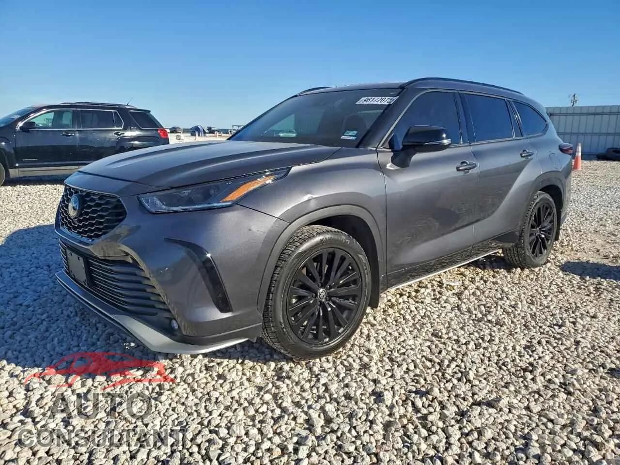 2024 TOYOTA HIGHLANDER Damaged VIN 5TDKDRAHXRS531903 – front exterior 2024 TOYOTA HIGHLANDER Damaged VIN 5TDKDRAHXRS531903 – front exterior