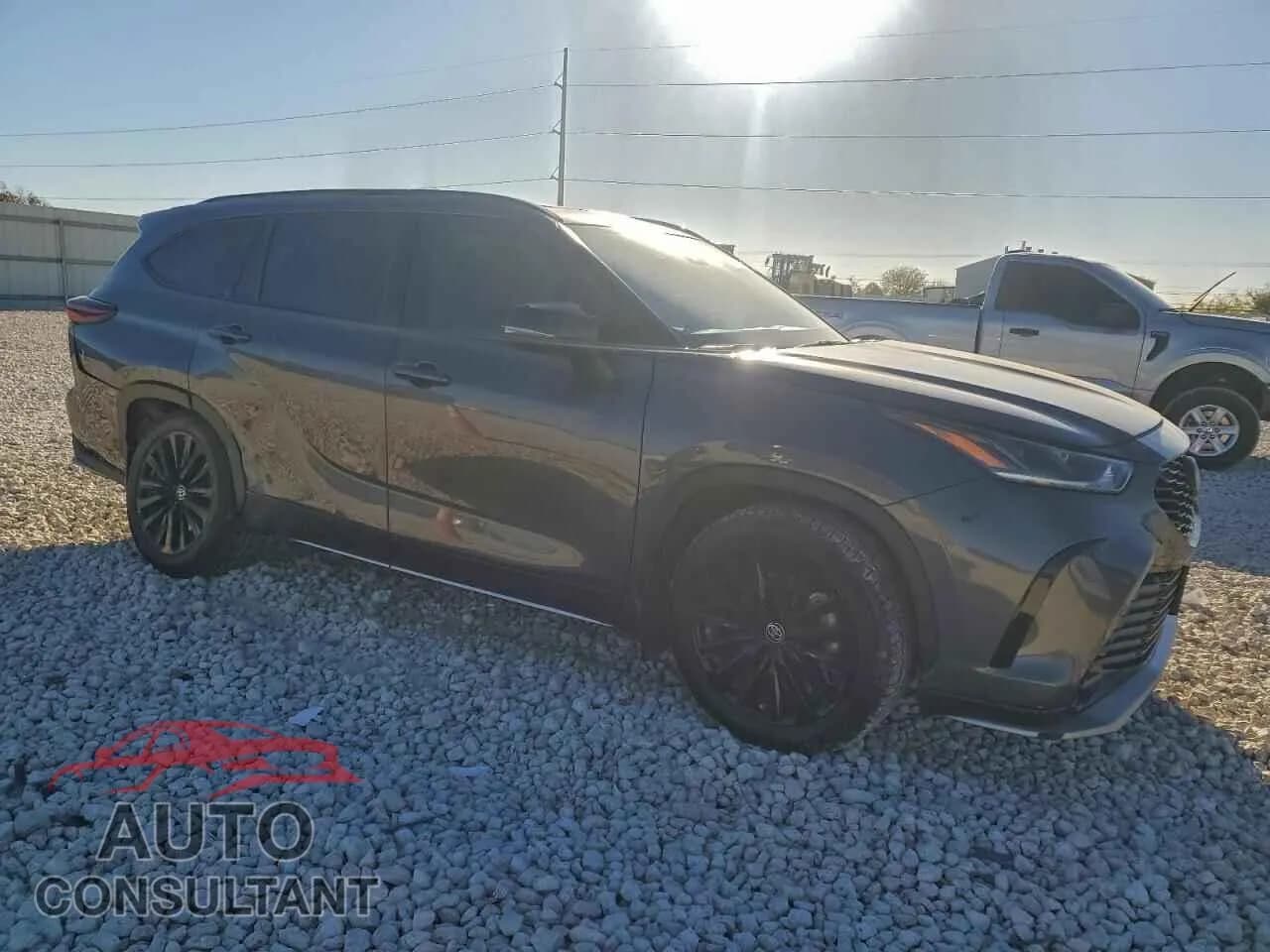 2024 TOYOTA HIGHLANDER Damaged VIN 5TDKDRAHXRS531903 – dashboard 2024 TOYOTA HIGHLANDER Damaged VIN 5TDKDRAHXRS531903 – dashboard