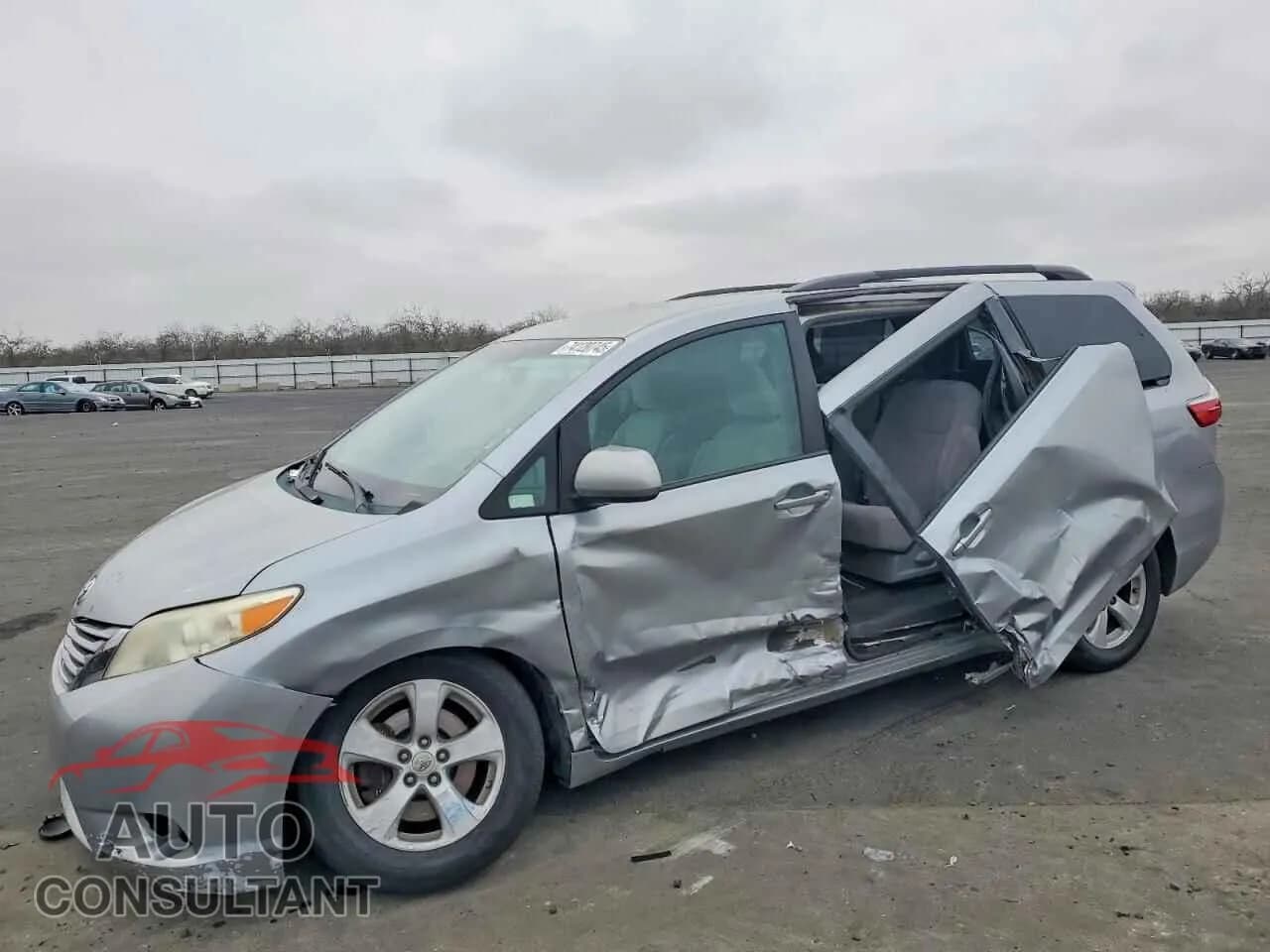 2015 TOYOTA All Models Damaged VIN 5TDKK3DC2FS573299 – front exterior 2015 TOYOTA All Models Damaged VIN 5TDKK3DC2FS573299 – front exterior