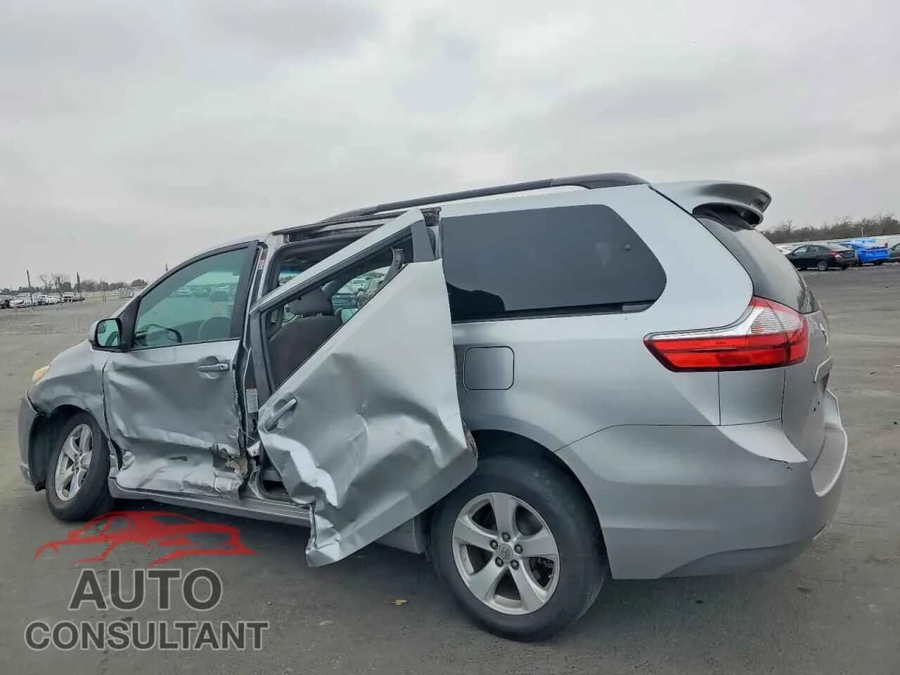 2015 TOYOTA All Models Damaged VIN 5TDKK3DC2FS573299 – rear exterior 2015 TOYOTA All Models Damaged VIN 5TDKK3DC2FS573299 – rear exterior