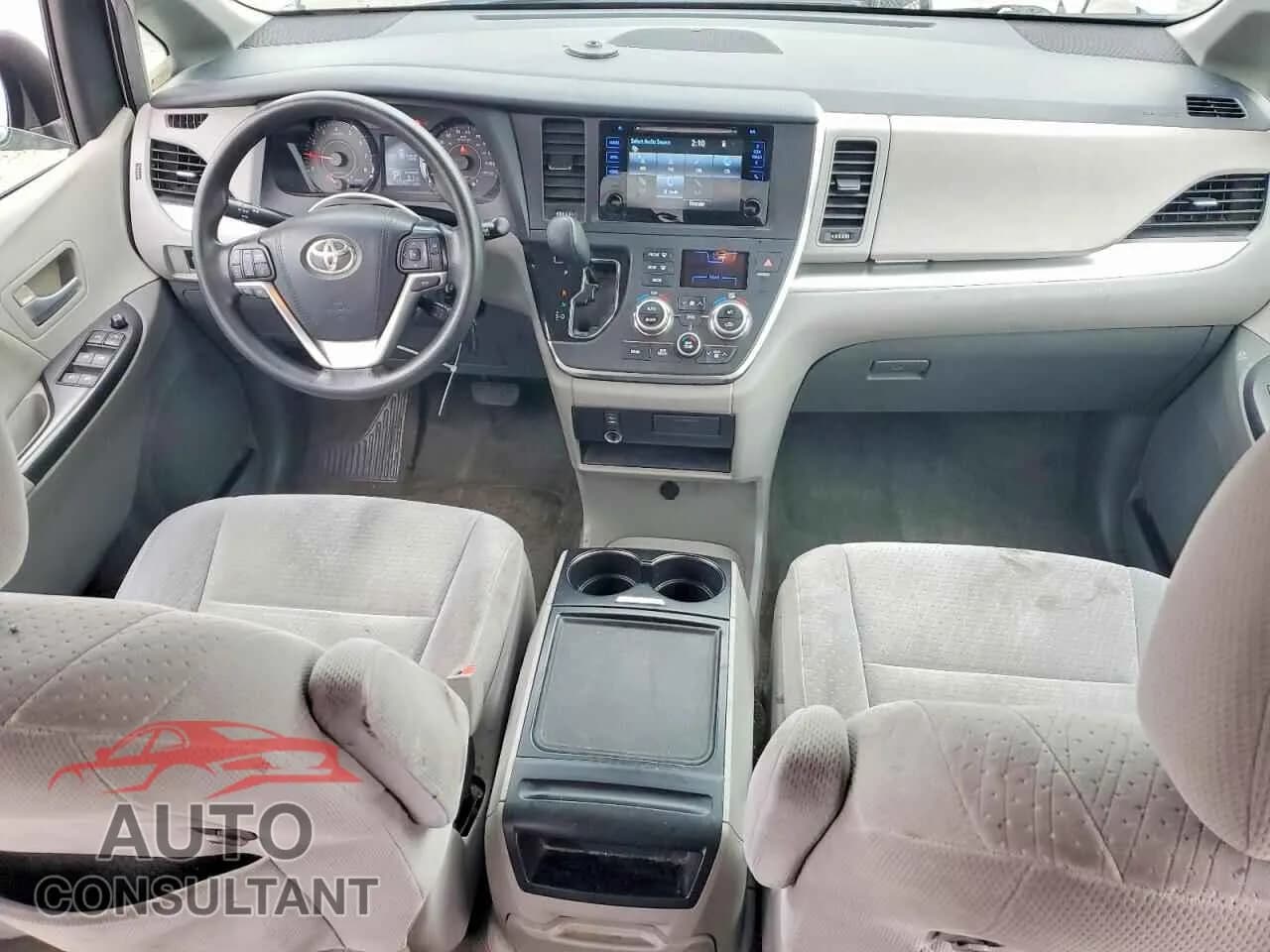 2015 TOYOTA All Models Damaged VIN 5TDKK3DC2FS573299 – undercarriage 2015 TOYOTA All Models Damaged VIN 5TDKK3DC2FS573299 – undercarriage