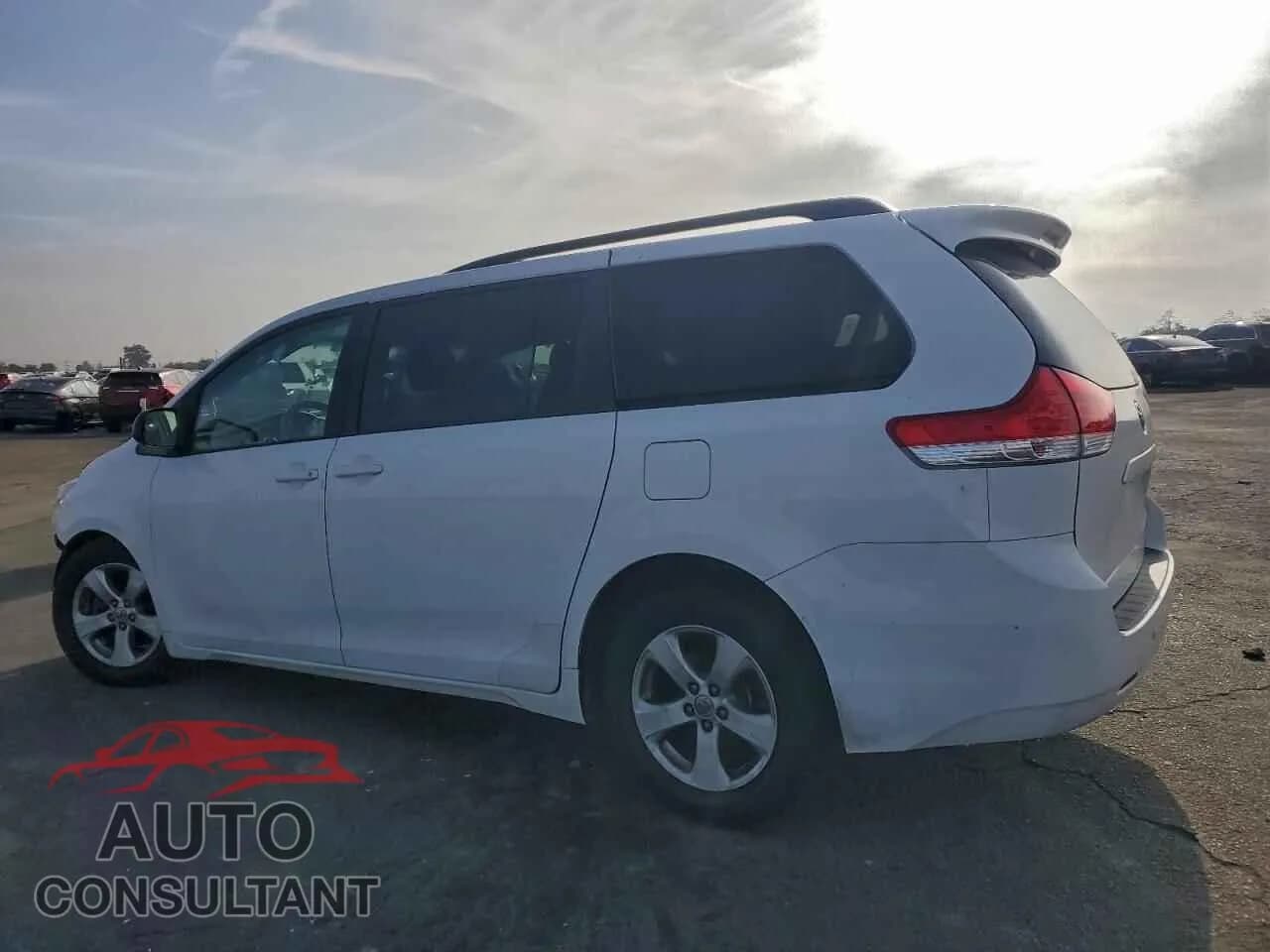 2014 TOYOTA All Models Damaged VIN 5TDKK3DC7ES494628 – rear exterior 2014 TOYOTA All Models Damaged VIN 5TDKK3DC7ES494628 – rear exterior