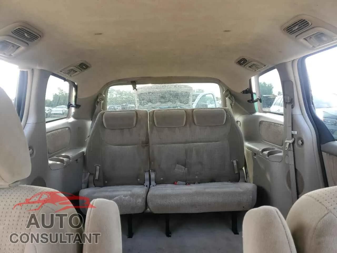 2010 TOYOTA All Models Damaged VIN 5TDKK4CC5AS319179 – odometer reading 2010 TOYOTA All Models Damaged VIN 5TDKK4CC5AS319179 – odometer reading