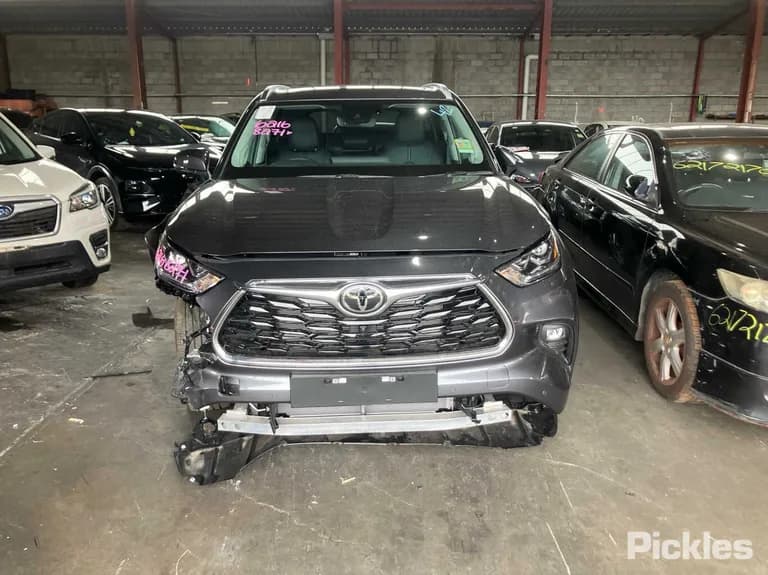2025 Toyota Kluger Used VIN 5TDLB3CH30S681083 – photo 12 2025 Toyota Kluger Used VIN 5TDLB3CH30S681083 – photo 12