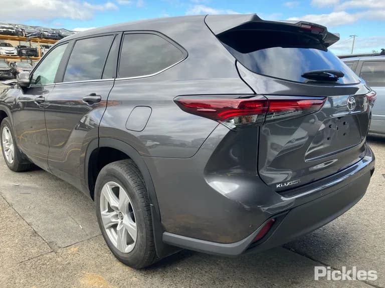 2025 Toyota Kluger Used VIN 5TDLB3CHX0S645861 – photo 14 2025 Toyota Kluger Used VIN 5TDLB3CHX0S645861 – photo 14