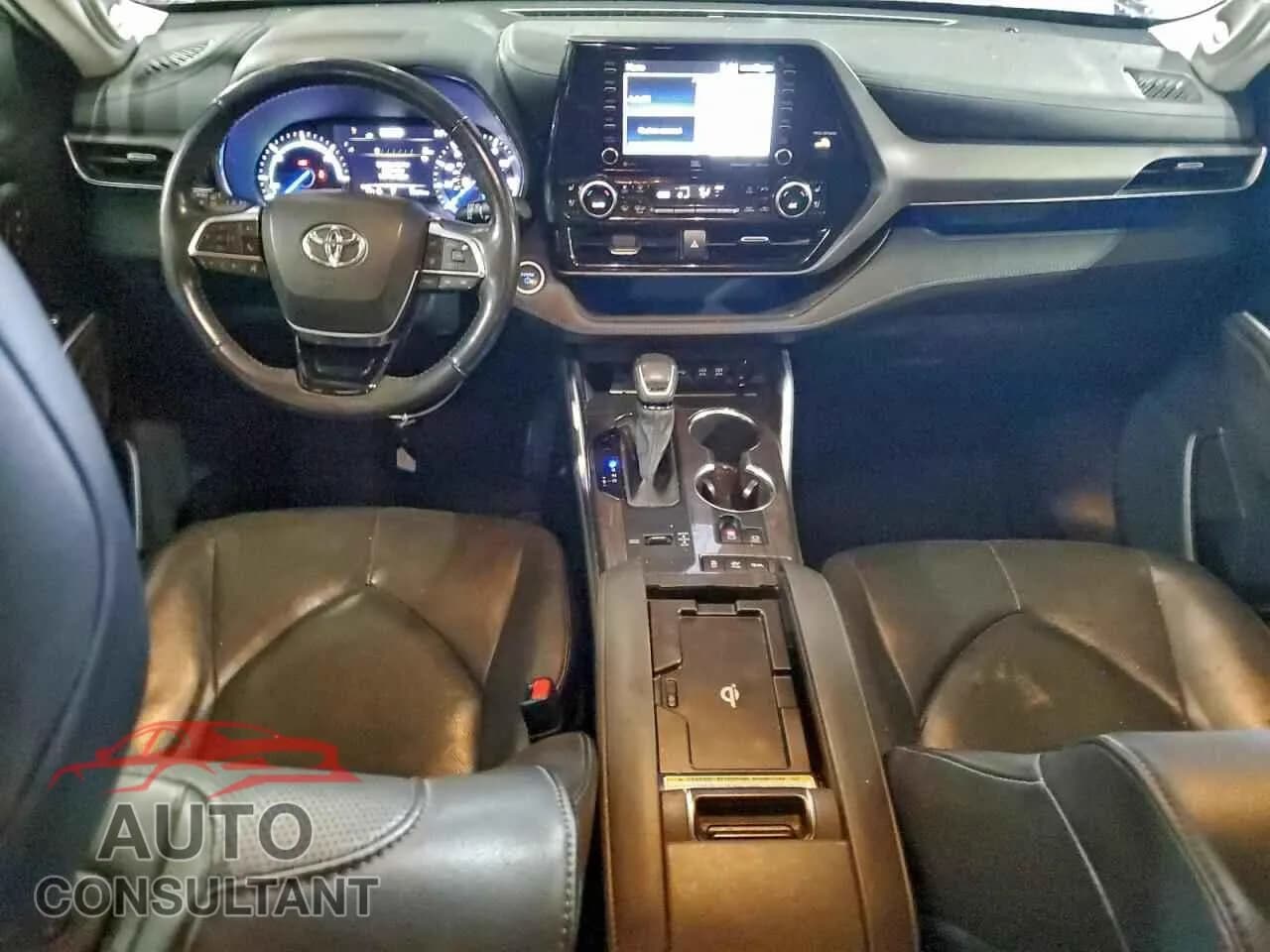 2020 TOYOTA HIGHLANDER Damaged VIN 5TDXBRCHXLS013726 – undercarriage 2020 TOYOTA HIGHLANDER Damaged VIN 5TDXBRCHXLS013726 – undercarriage