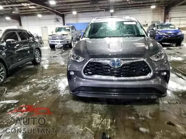 2020 TOYOTA HIGHLANDER Damaged VIN 5TDXBRCHXLS013726 – photo 14 2020 TOYOTA HIGHLANDER Damaged VIN 5TDXBRCHXLS013726 – photo 14