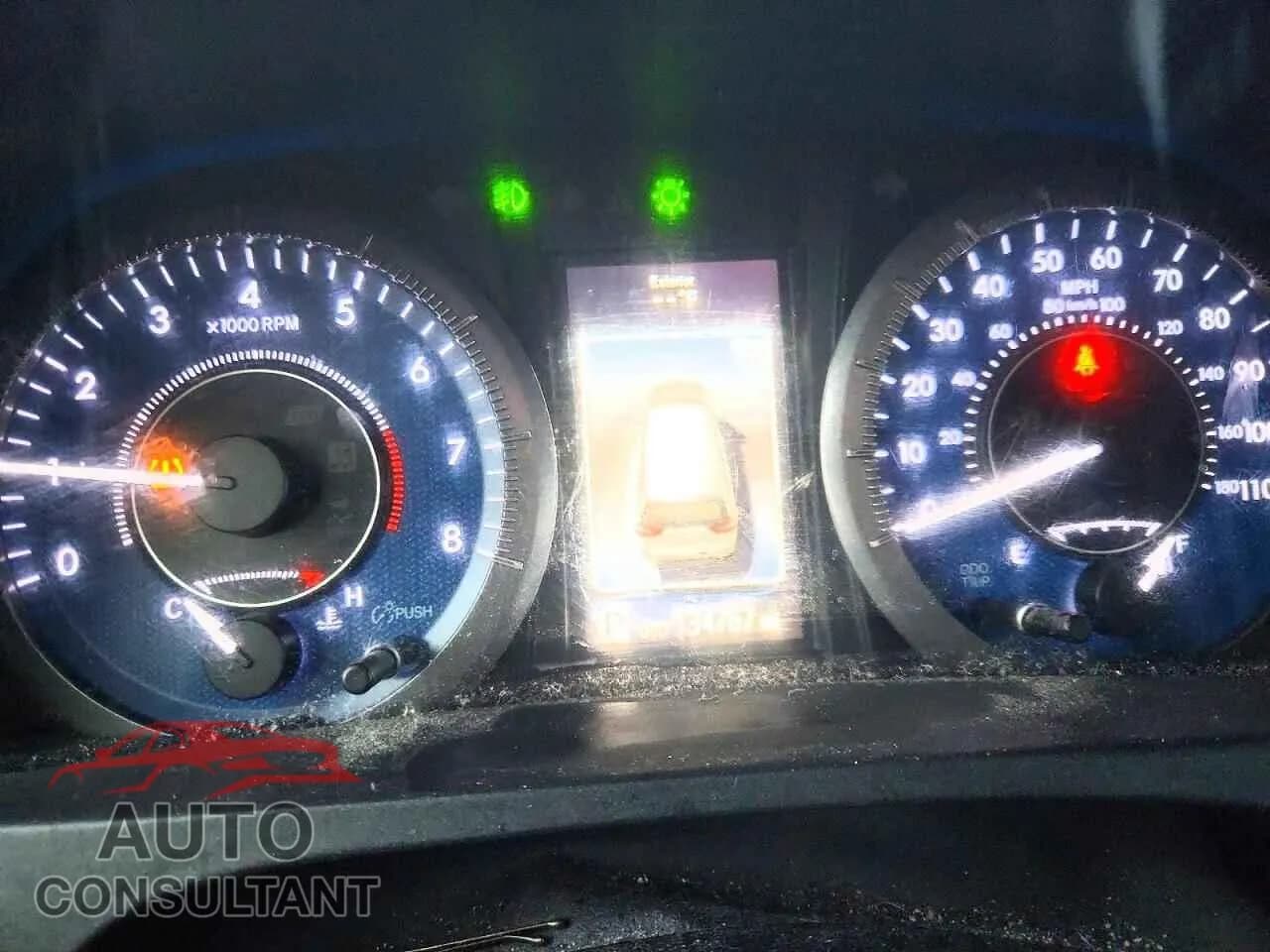 2015 TOYOTA All Models Damaged VIN 5TDYK3DC6FS683704 – trunk area 2015 TOYOTA All Models Damaged VIN 5TDYK3DC6FS683704 – trunk area