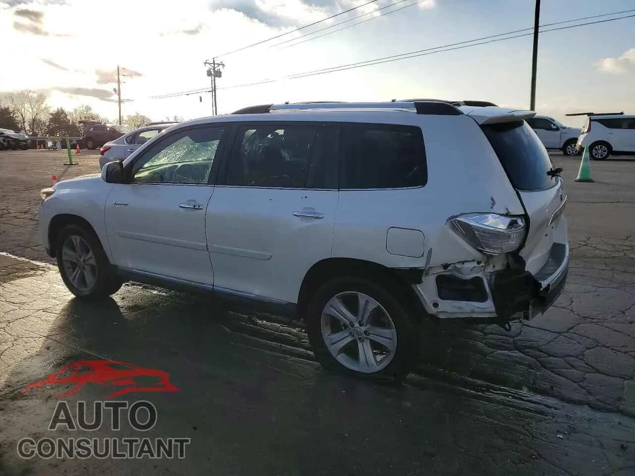 2011 TOYOTA HIGHLANDER Damaged VIN 5TDYK3EH5BS048588 – rear exterior 2011 TOYOTA HIGHLANDER Damaged VIN 5TDYK3EH5BS048588 – rear exterior