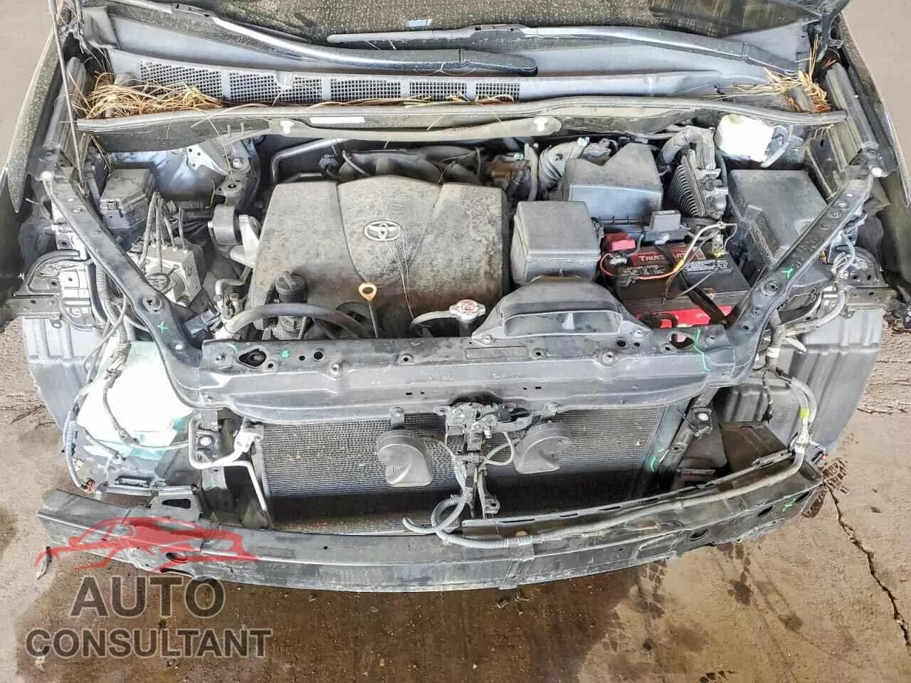 2018 TOYOTA All Models Damaged VIN 5TDYZ3DC2JS944122 – photo 12 2018 TOYOTA All Models Damaged VIN 5TDYZ3DC2JS944122 – photo 12