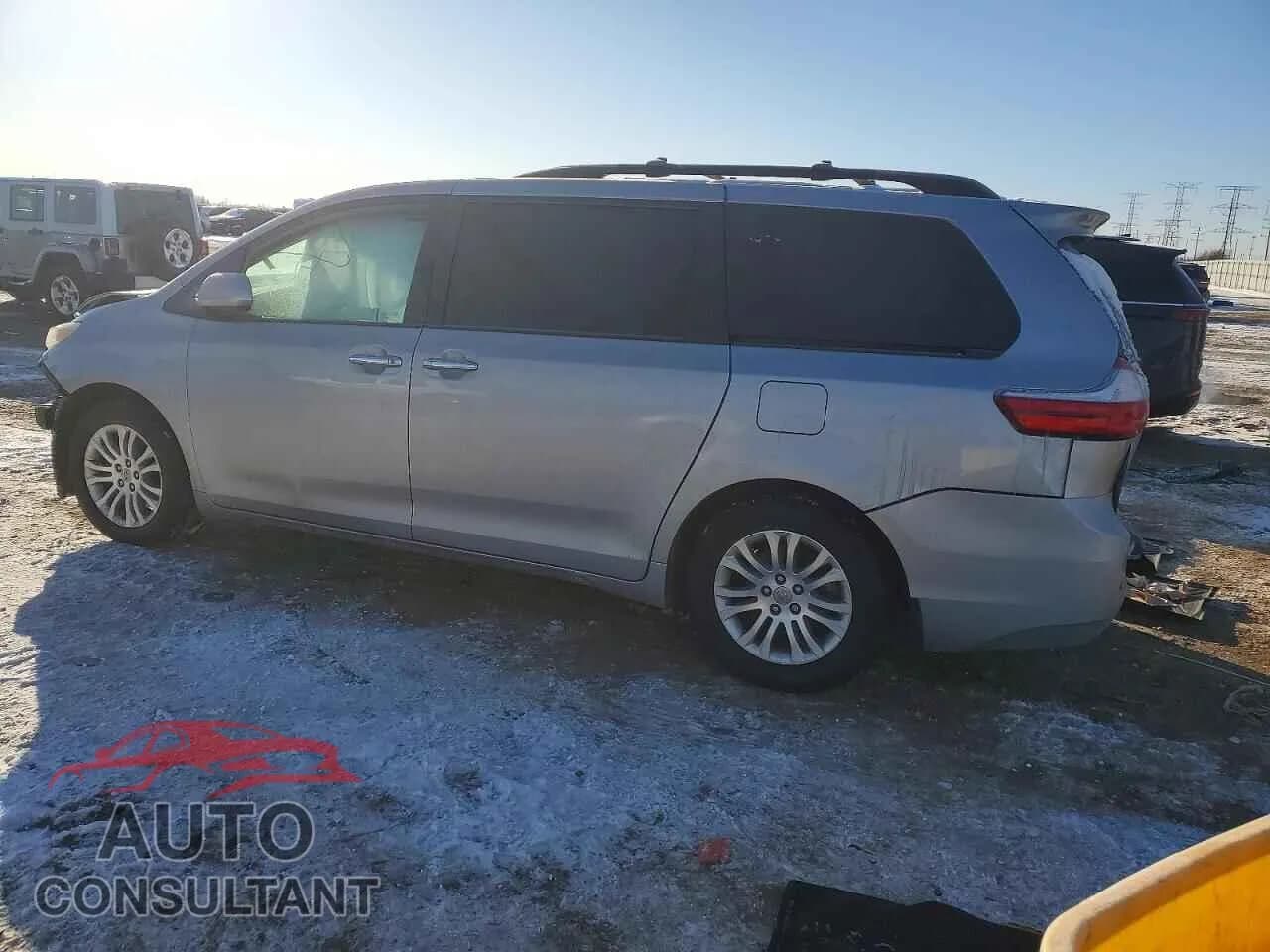 2017 TOYOTA All Models Damaged VIN 5TDYZ3DC6HS868446 – rear exterior 2017 TOYOTA All Models Damaged VIN 5TDYZ3DC6HS868446 – rear exterior