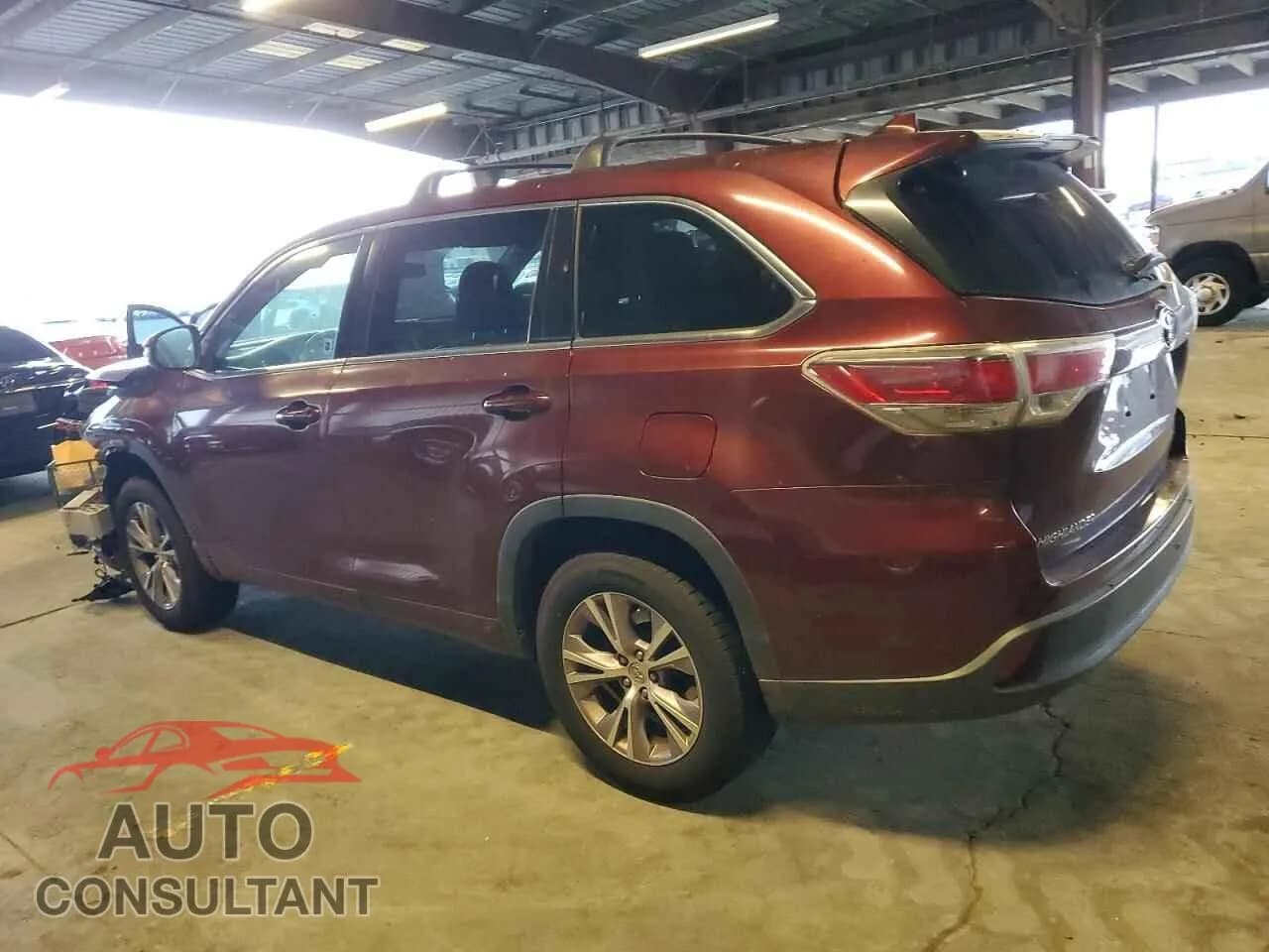 2015 TOYOTA HIGHLANDER Damaged VIN 5TDZKRFH4FS039568 – rear exterior 2015 TOYOTA HIGHLANDER Damaged VIN 5TDZKRFH4FS039568 – rear exterior