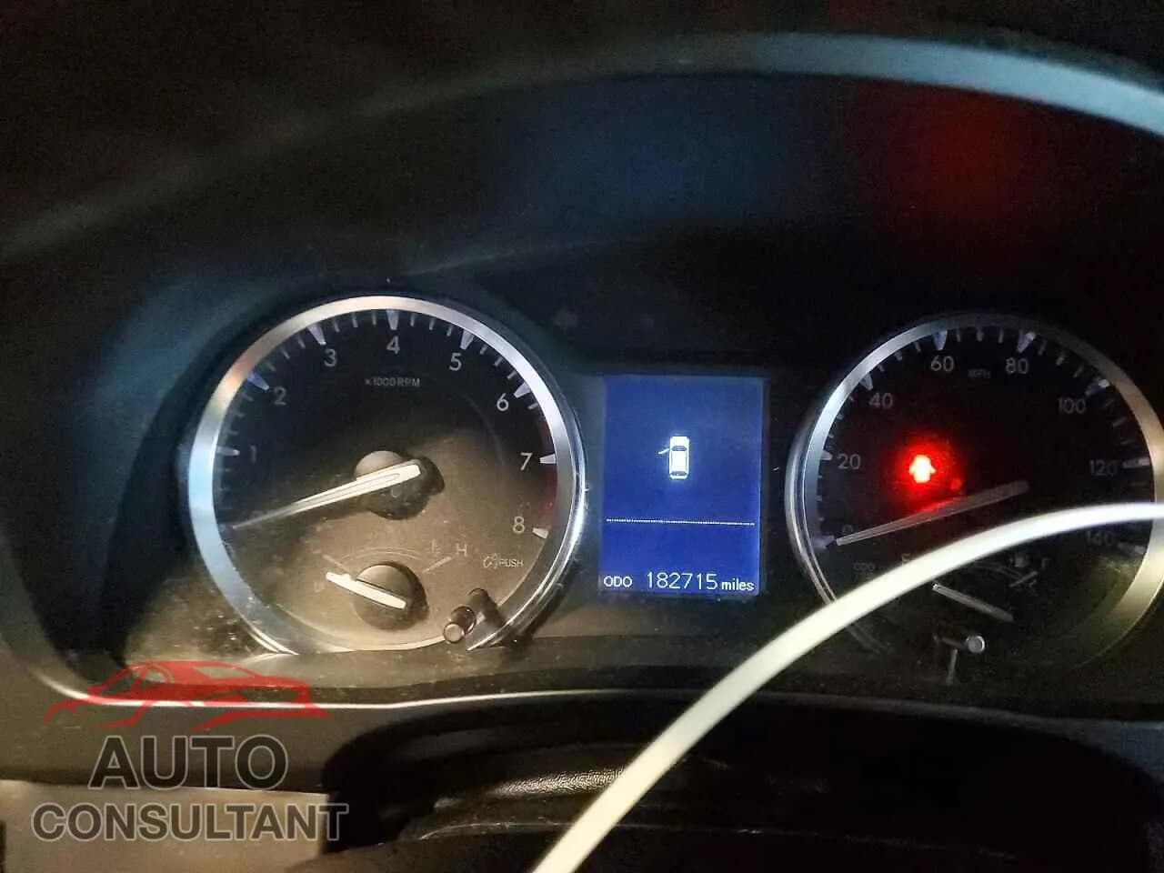 2015 TOYOTA HIGHLANDER Damaged VIN 5TDZKRFH4FS039568 – trunk area 2015 TOYOTA HIGHLANDER Damaged VIN 5TDZKRFH4FS039568 – trunk area