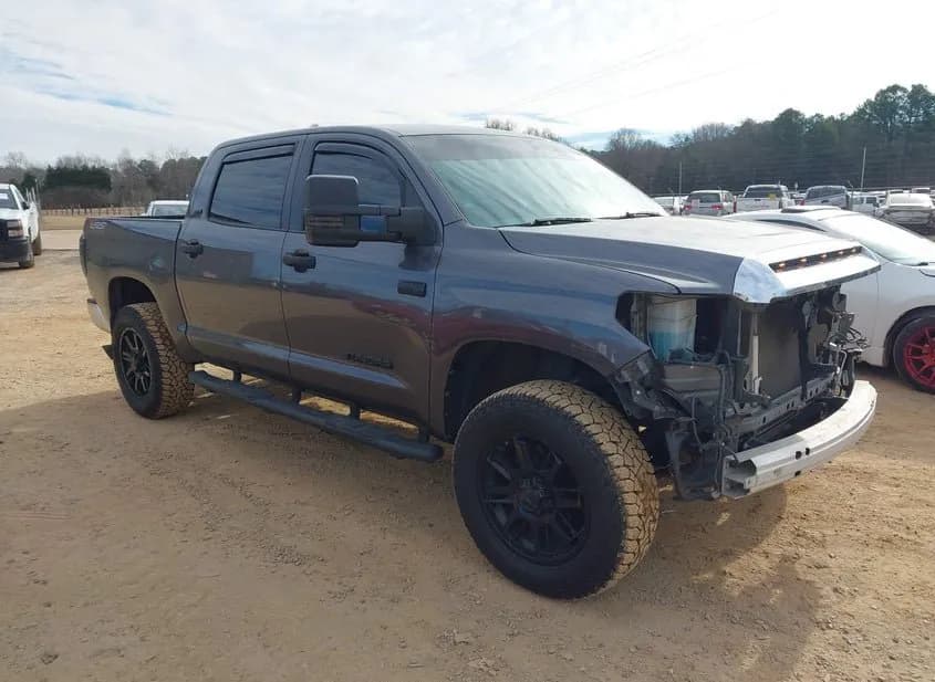 2021 TOYOTA Tundra Used VIN 5TFEY5F12MX273014 – interior seats 2021 TOYOTA Tundra Used VIN 5TFEY5F12MX273014 – interior seats