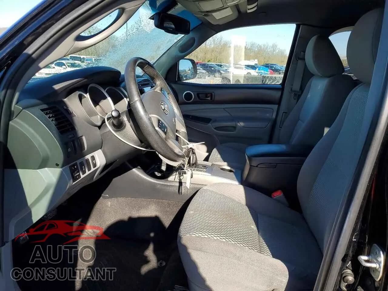 2013 TOYOTA All Models Damaged VIN 5TFUU4ENXDX064805 – exterior detail 2013 TOYOTA All Models Damaged VIN 5TFUU4ENXDX064805 – exterior detail