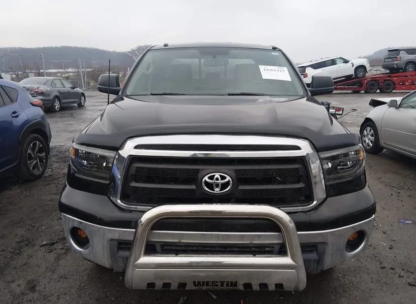 2012 TOYOTA Tundra Used VIN 5TFUW5F10CX255885 – trunk area 2012 TOYOTA Tundra Used VIN 5TFUW5F10CX255885 – trunk area