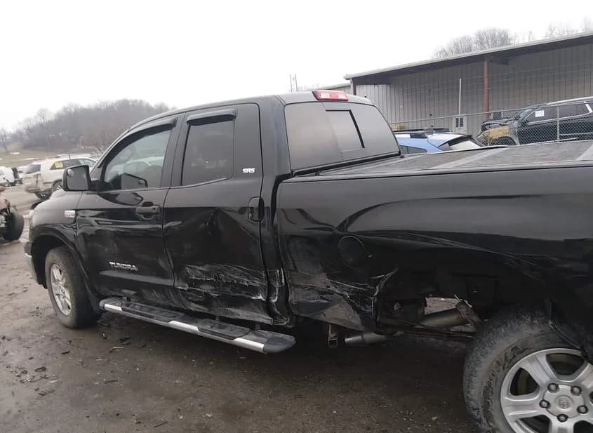 2012 TOYOTA Tundra Used VIN 5TFUW5F10CX255885 – photo 12 2012 TOYOTA Tundra Used VIN 5TFUW5F10CX255885 – photo 12