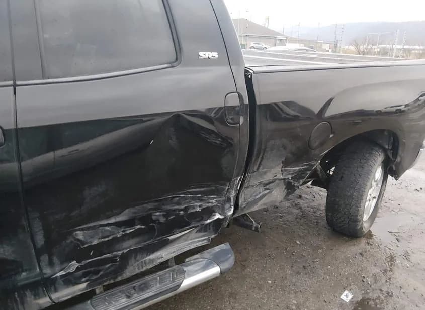 2012 TOYOTA Tundra Used VIN 5TFUW5F10CX255885 – photo 14 2012 TOYOTA Tundra Used VIN 5TFUW5F10CX255885 – photo 14