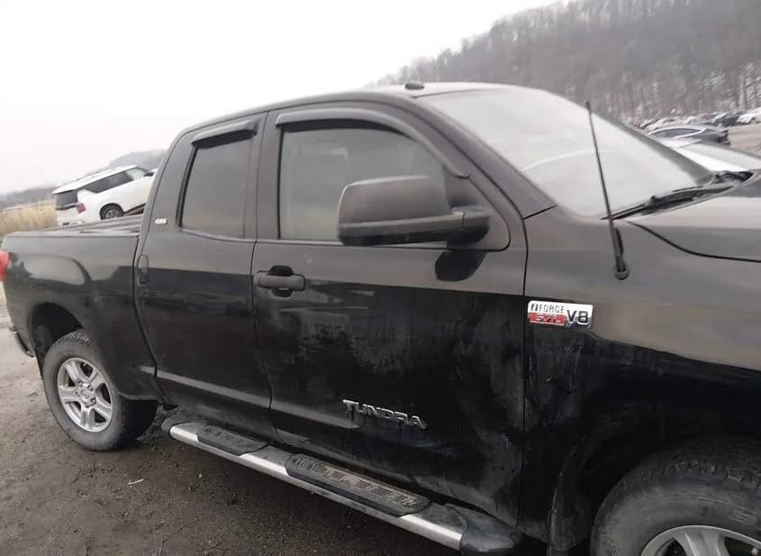 2012 TOYOTA Tundra Used VIN 5TFUW5F10CX255885 – photo 17 2012 TOYOTA Tundra Used VIN 5TFUW5F10CX255885 – photo 17