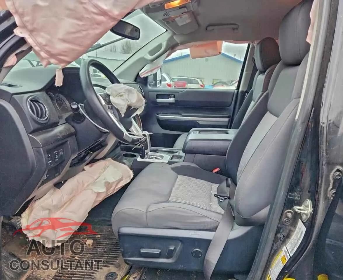 2014 TOYOTA TUNDRA Damaged VIN 5TFUW5F12EX353643 – exterior detail 2014 TOYOTA TUNDRA Damaged VIN 5TFUW5F12EX353643 – exterior detail