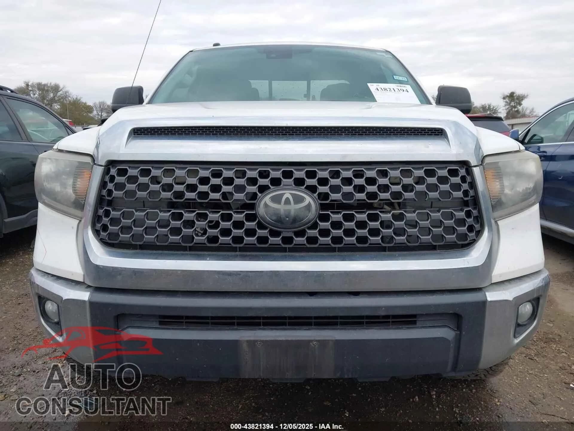 2018 TOYOTA TUNDRA Damaged VIN 5TFUW5F17JX716416 – photo 13 2018 TOYOTA TUNDRA Damaged VIN 5TFUW5F17JX716416 – photo 13